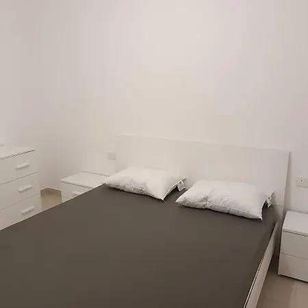 Modern With Sea & Valley View Pool Apartament