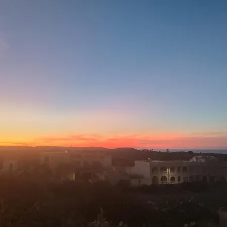 Apartment Modern With Sea & Valley View Pool