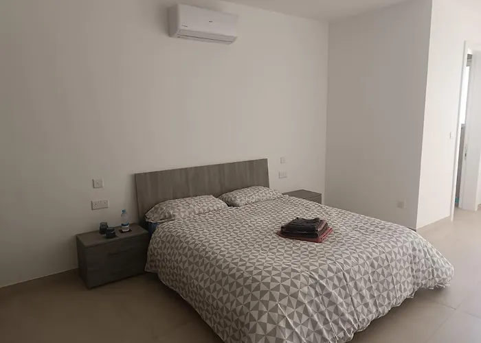 Modern With Sea & Valley View Pool *