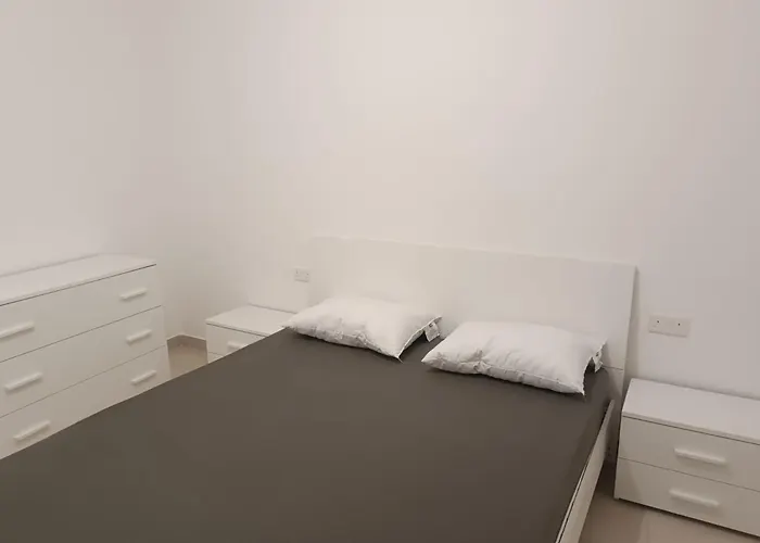 Modern With Sea & Valley View Pool Apartment