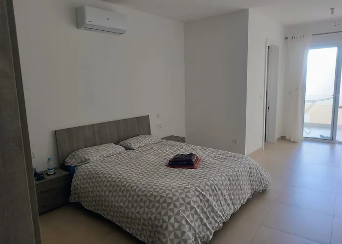 Modern With Sea & Valley View Pool * Nadur