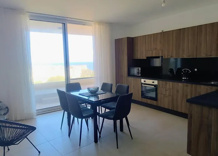 Apartment Modern With Sea & Valley View Pool